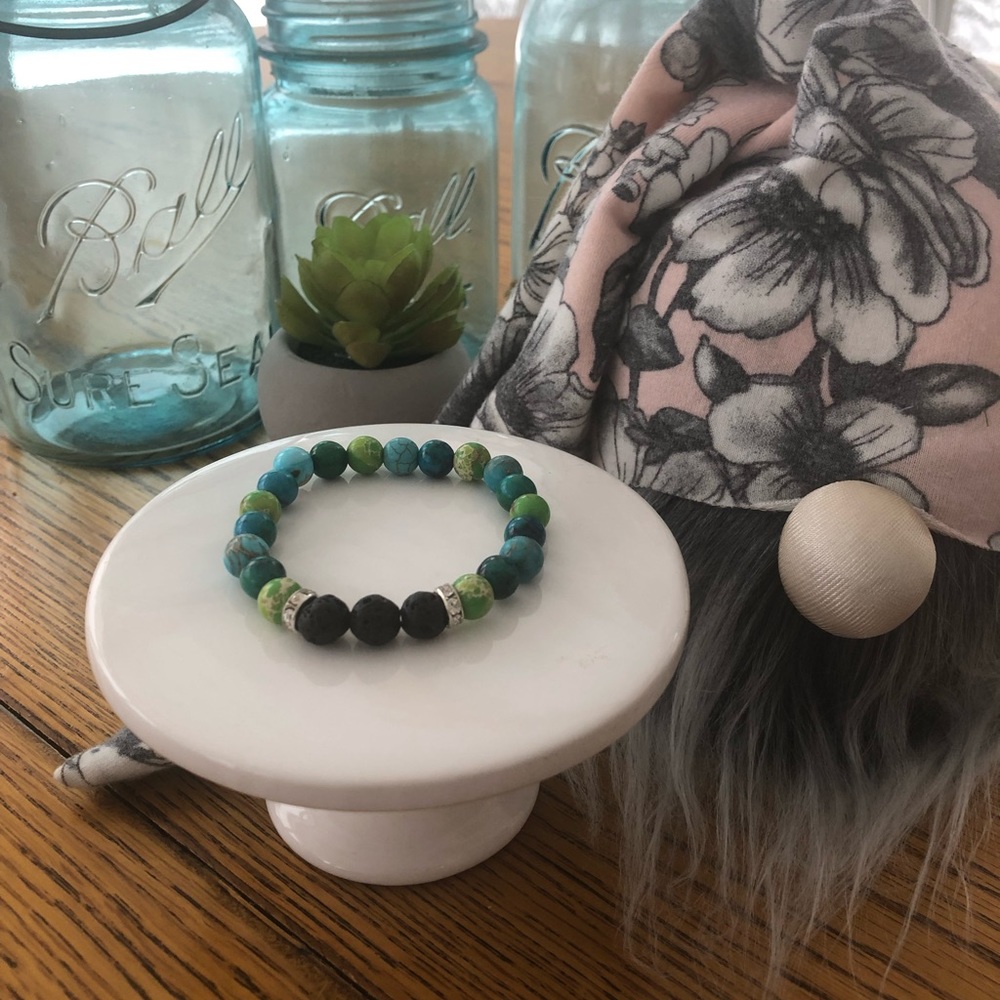 Essential oil diffusing bracelets - Picture 5 of 8